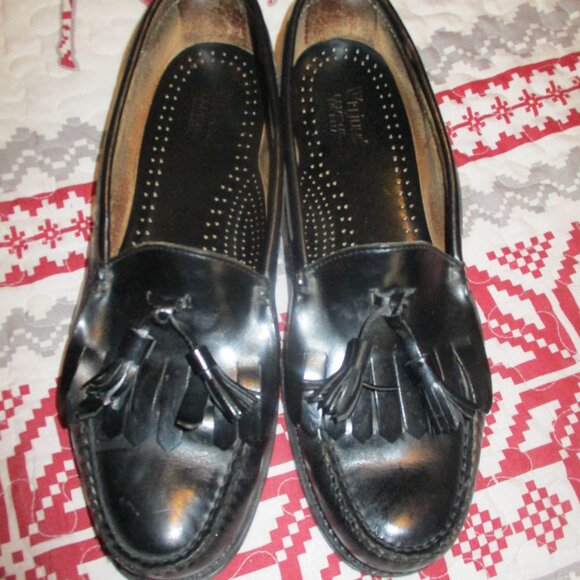 WEEJUNS MENS Tassel LOAFERS SIZE 11.5, Color: Black GH Bass main image 8